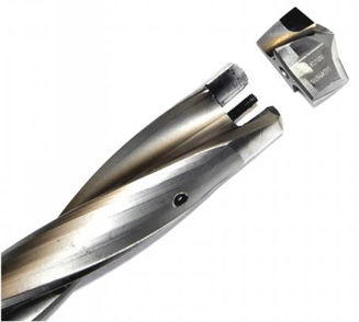 金刚石刀具促进复合材料钻孔加工应用的发展
